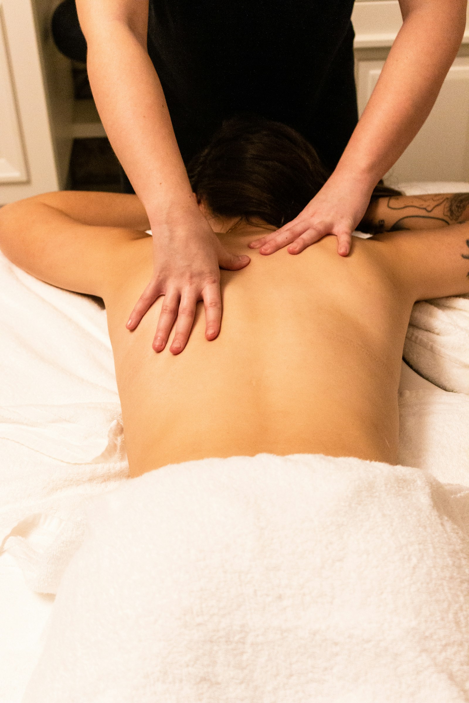 Four Hands Massage in Dubai